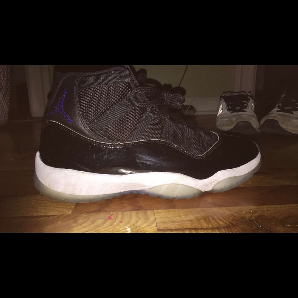 Space Jam Jordan 11's
