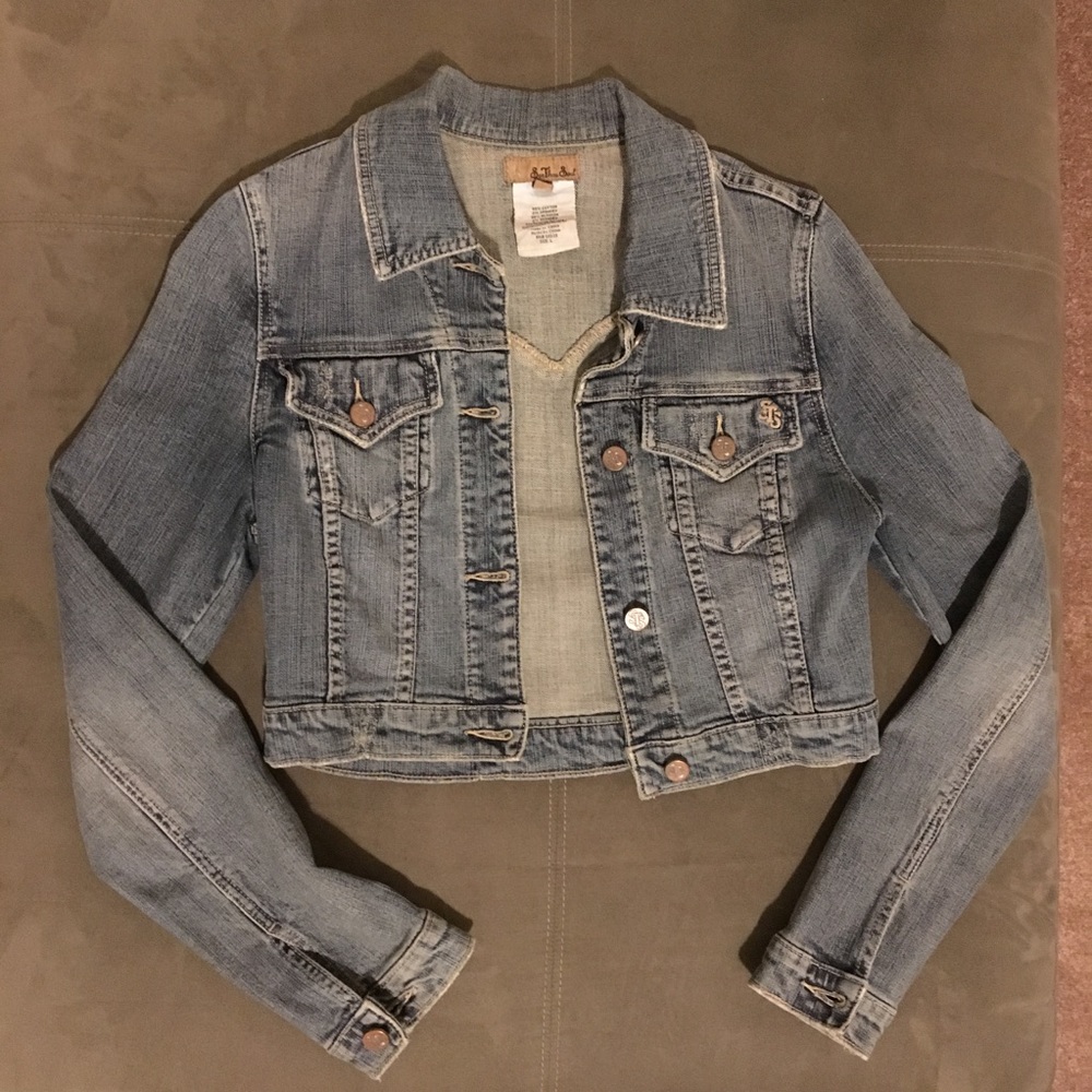 Cropped Denim Jacket