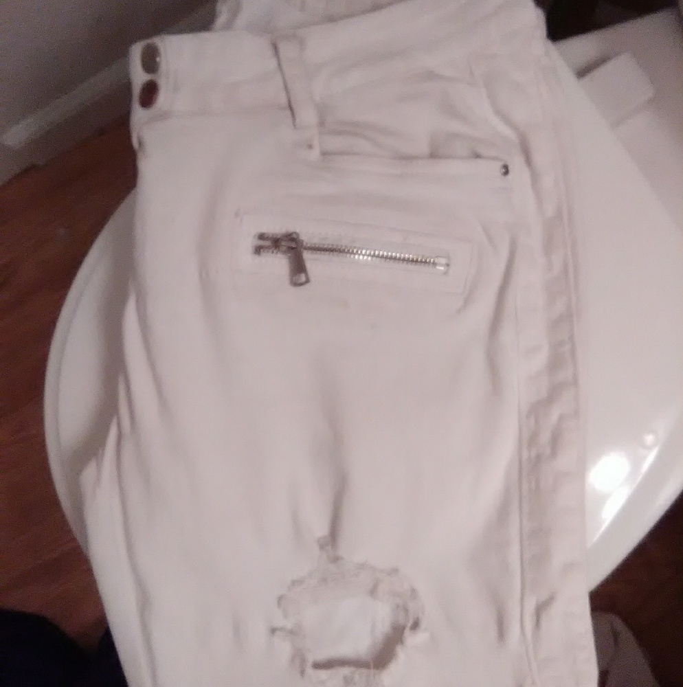White Balmains