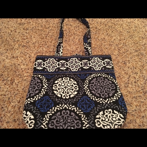 Vera Bradley Blue and grey tots bag. Clean - Picture 2 of 4