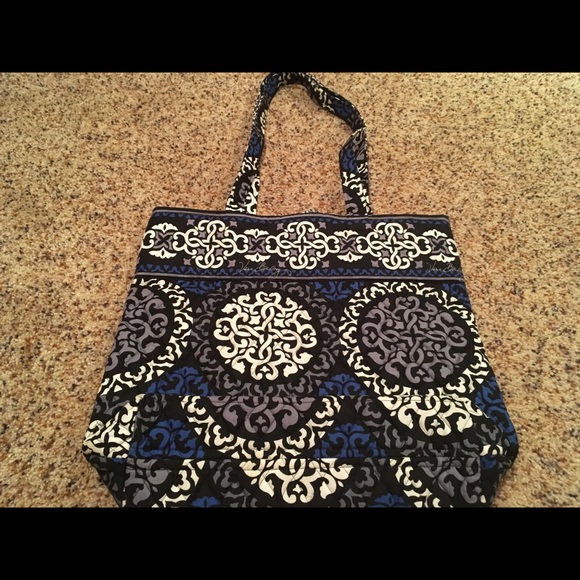 Vera Bradley Blue and grey tots bag. Clean - Picture 3 of 4