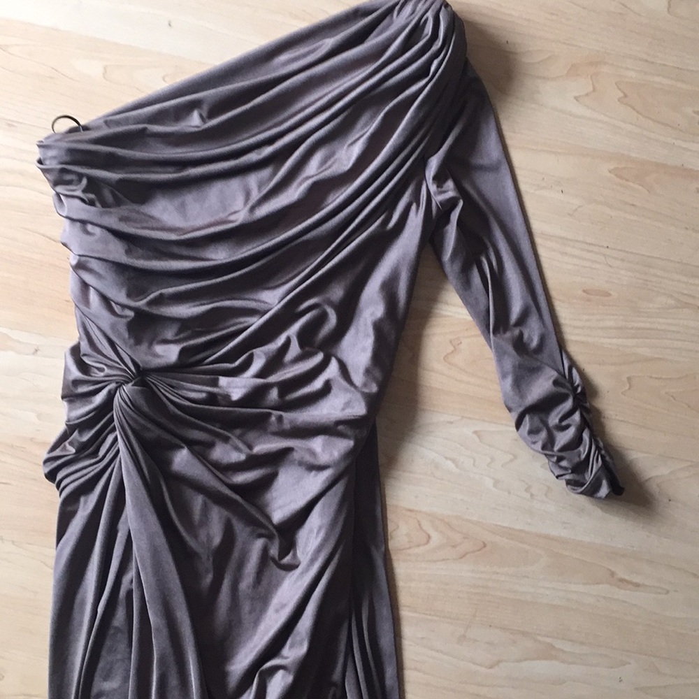 Incredible tan Tadashi Shoji One Shoulder gown.