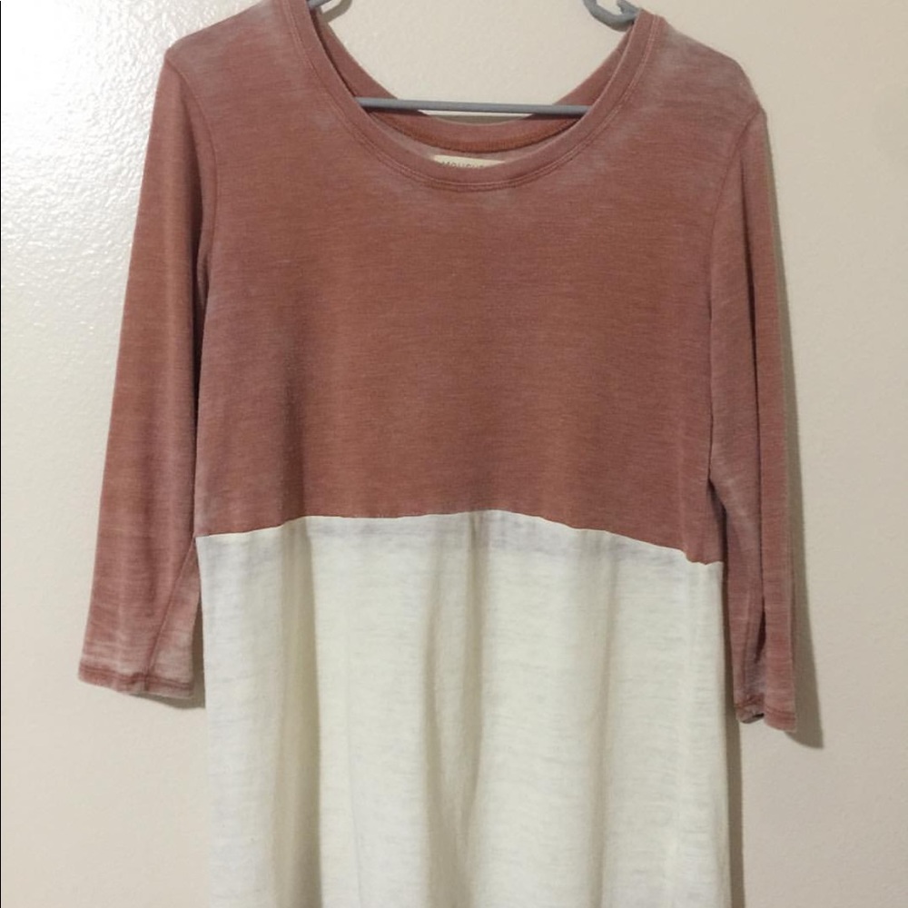 Urban Outfitters color block 3/4 sleeve