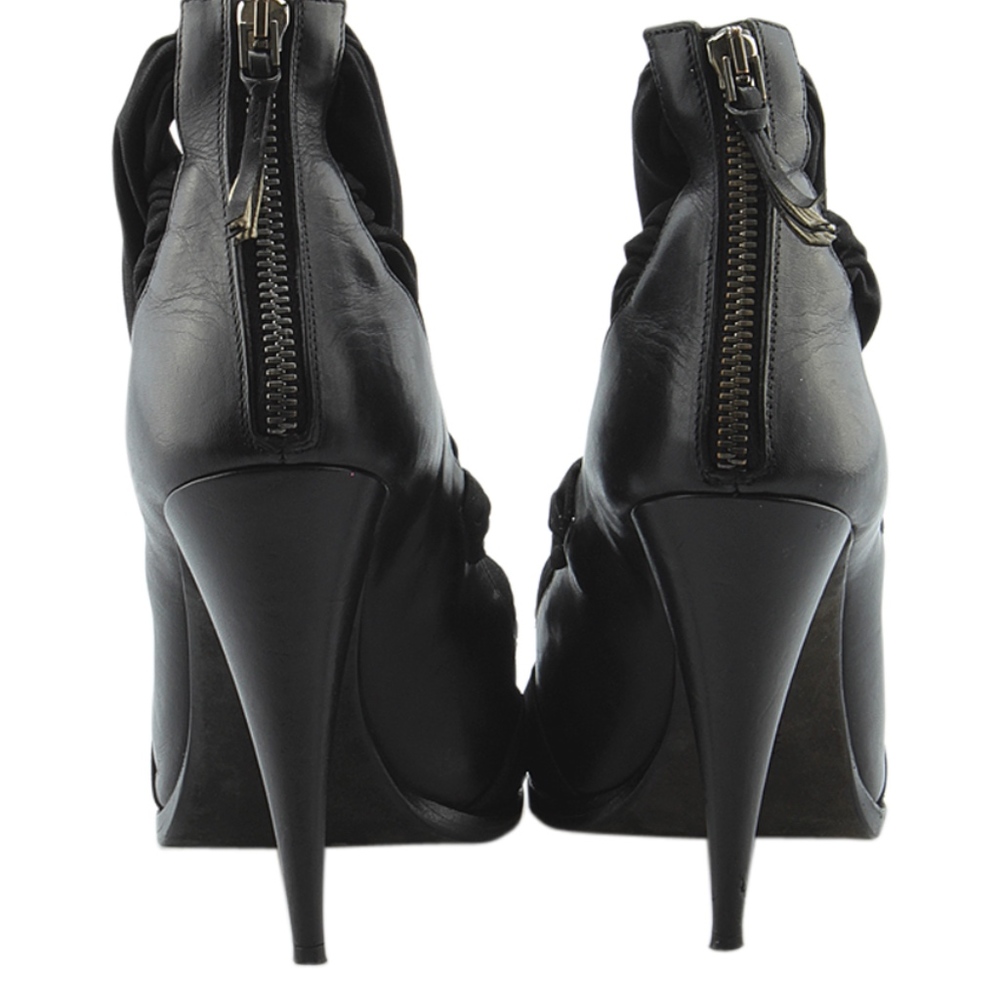 Givenchy Black Leather Heelsx Size 6.5 139386 - Picture 6 of 7