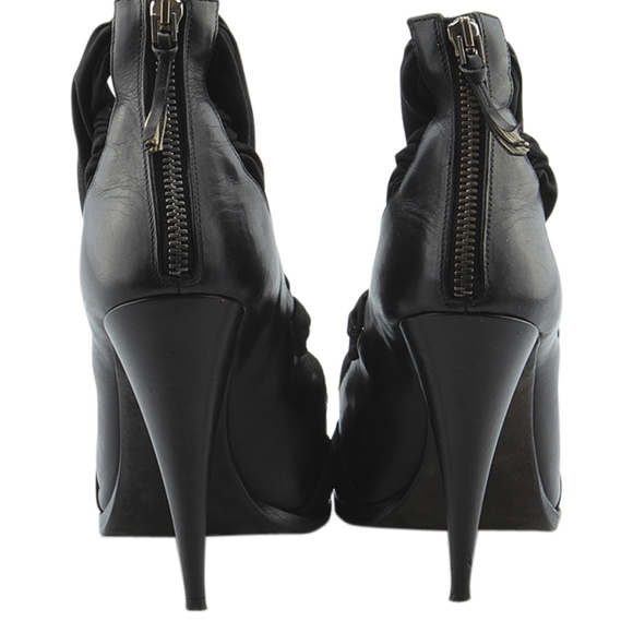 Givenchy Black Leather Heelsx Size 6.5 139386 - Picture 6 of 7