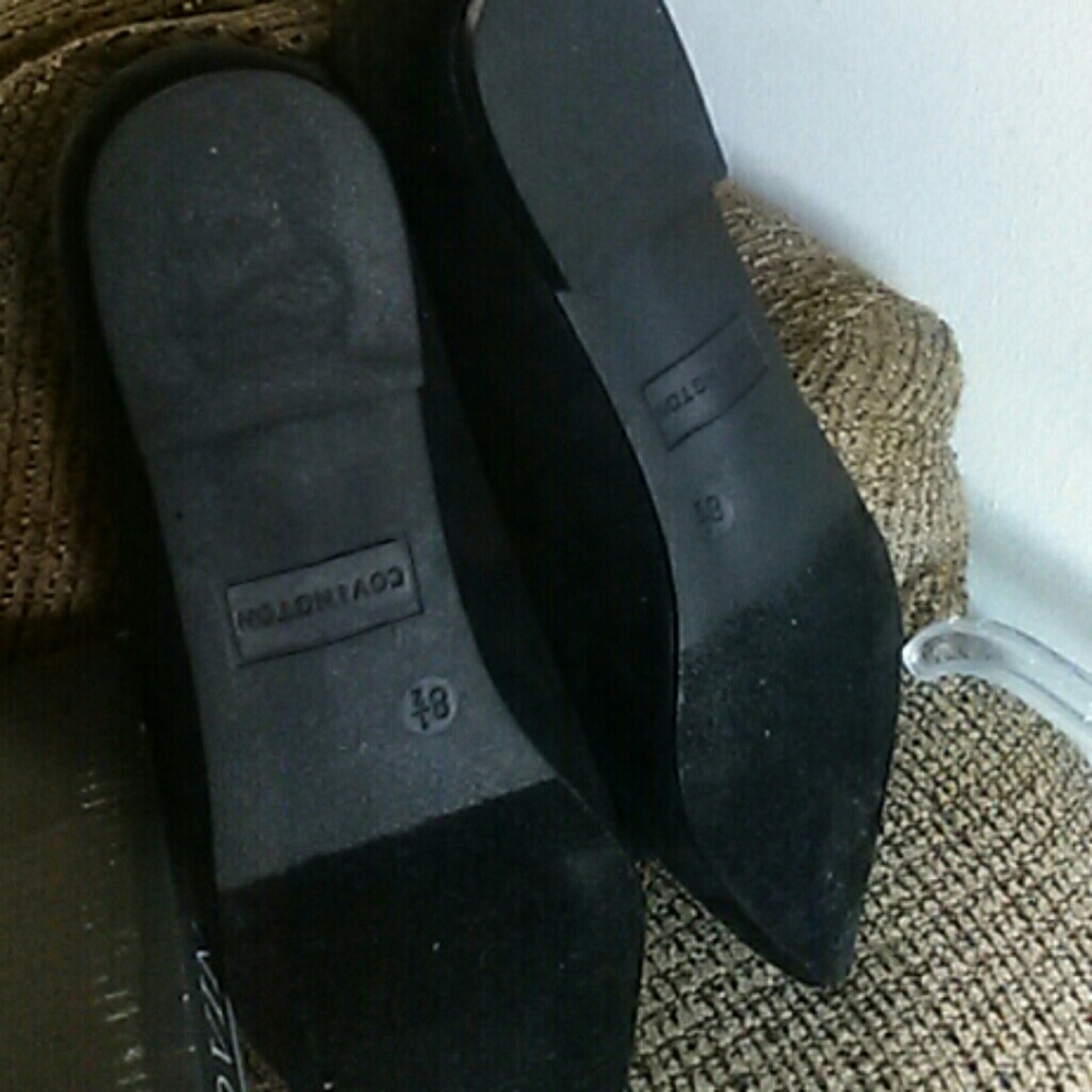 Shoes - Picture 2 of 3