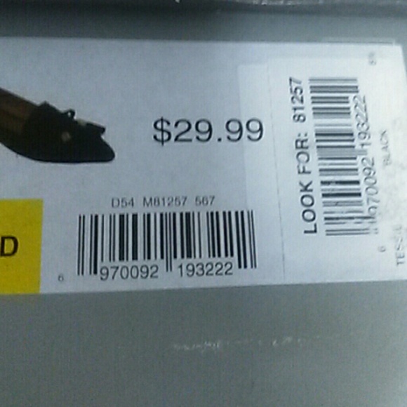 Shoes - Picture 3 of 3