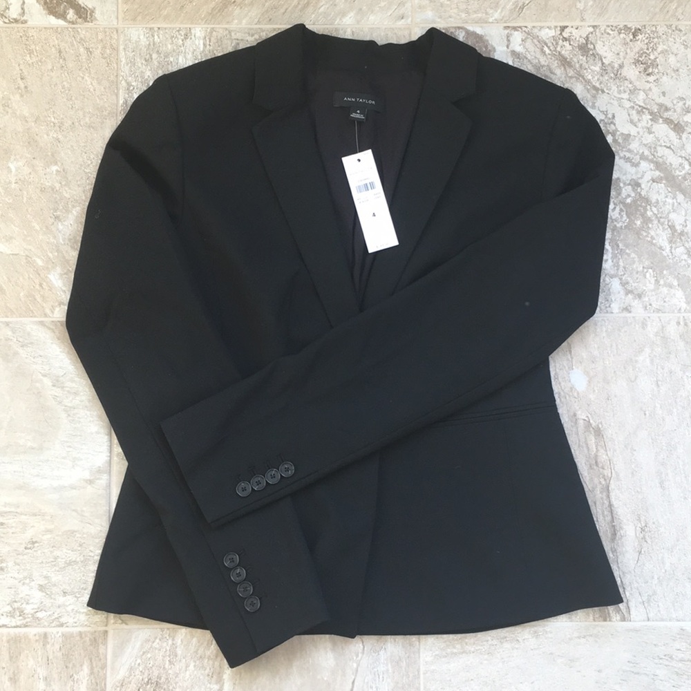 Ann Taylor Women’s Blazer