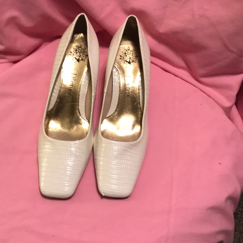 J Renee Low heel shoes