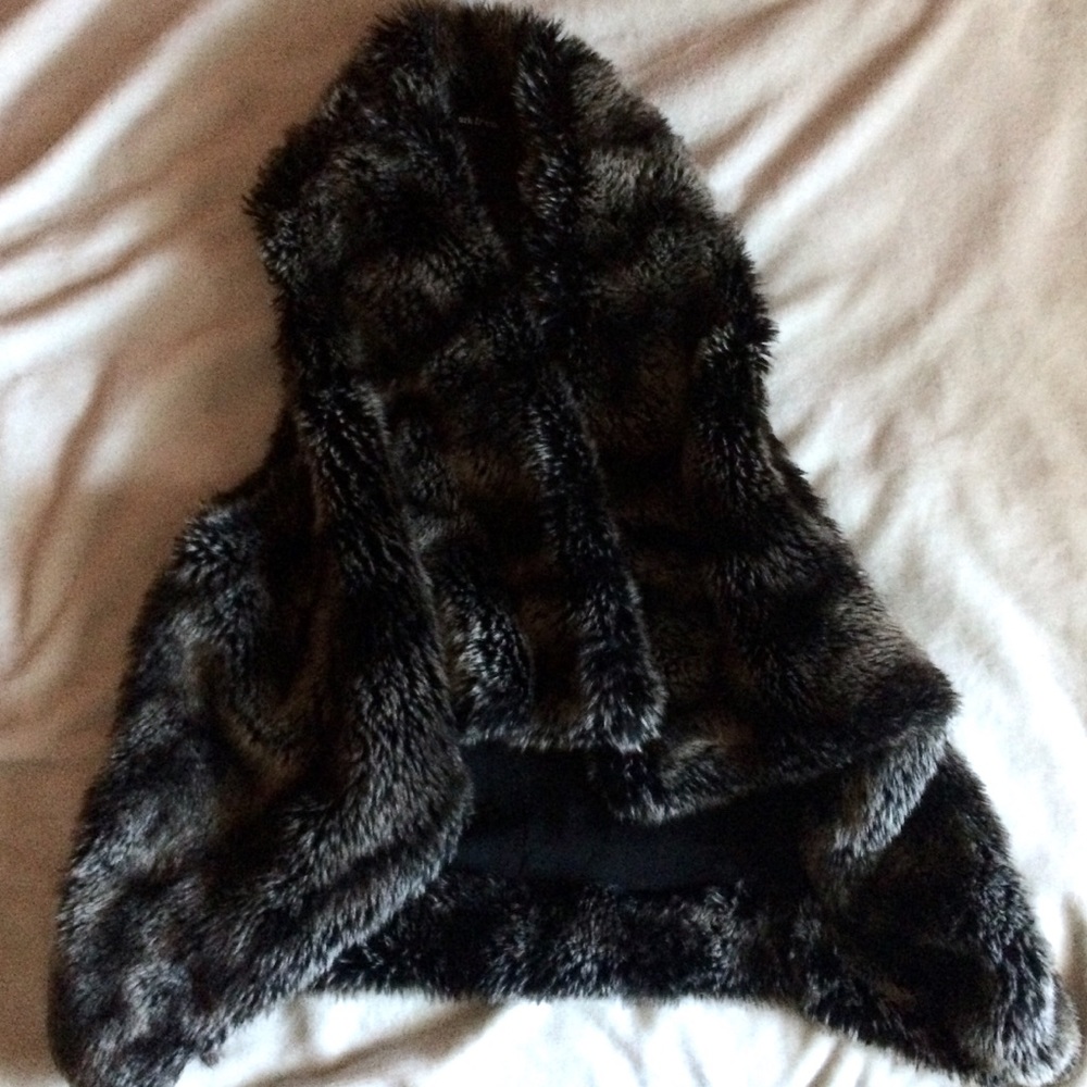 Ark & Co Faux Fur Vest