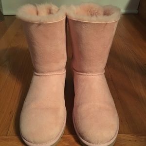 Bailey Bow UGGs