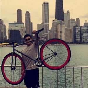 Meet your Posher, Raymundo