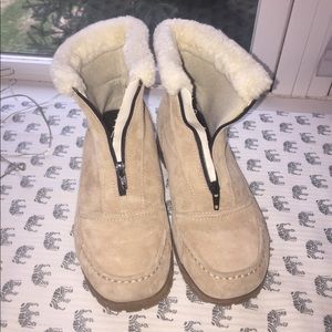 TAN/ LIGHT BROWN/ BEIGE WINTER FUR ZIPPER BOOTS