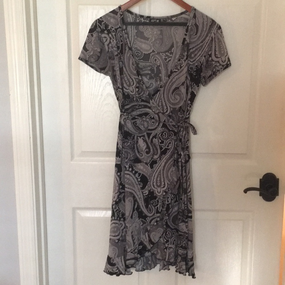 Gray paisley wrap around dress.