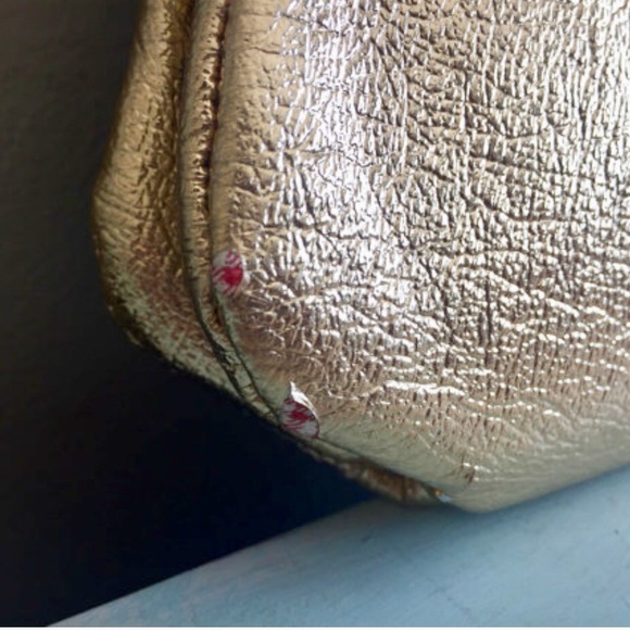 Vintage Gold Metallic Clutch Clutch 1960s - Picture 5 of 5