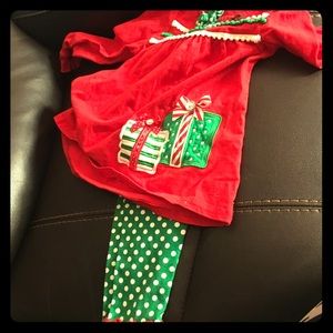 Christmas 2piece Nannette set 5c