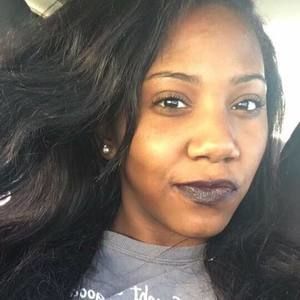 Meet your Posher, Amilia