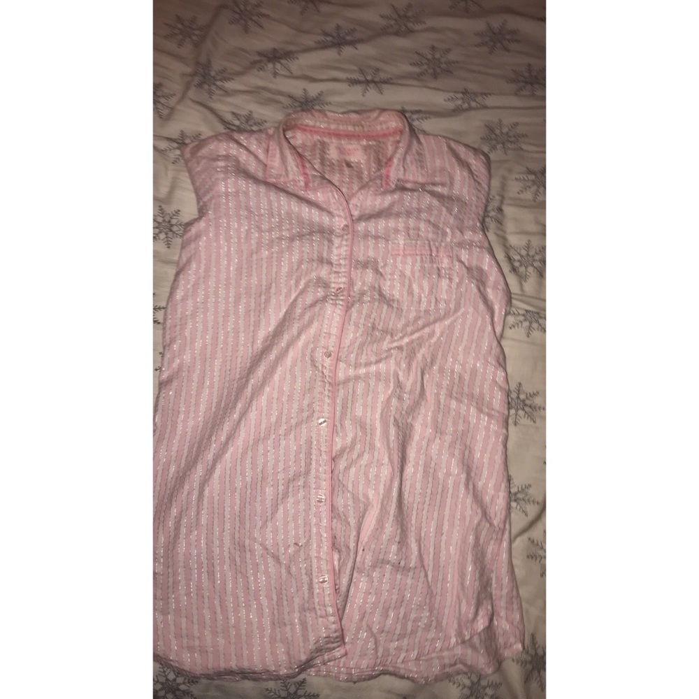 Victoria’s Secret night Top