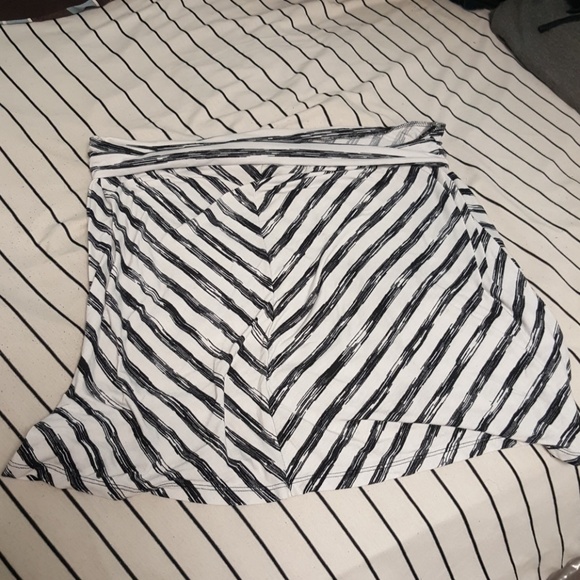 Faded Glory Dresses & Skirts - Black and white skirt