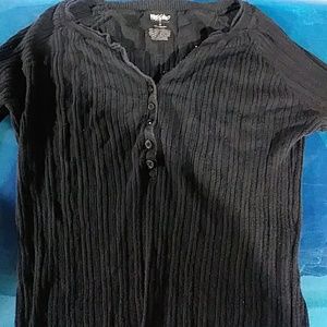 Long sleeve sweater shirt
