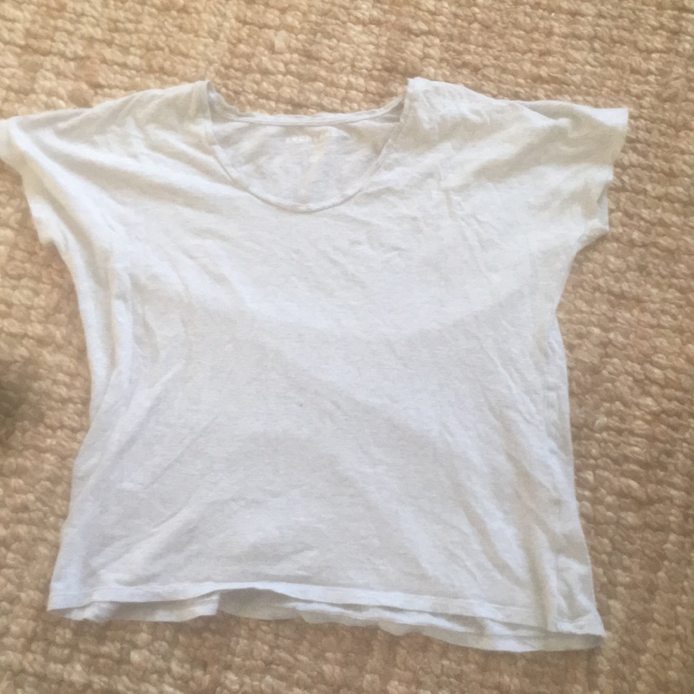 Everlane U Neck tee