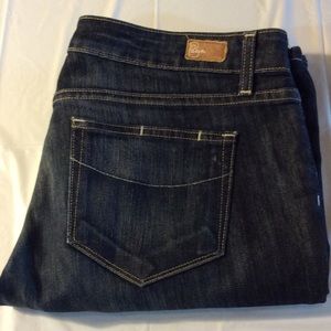 Flash Sale! Paige JeansInseam 31”