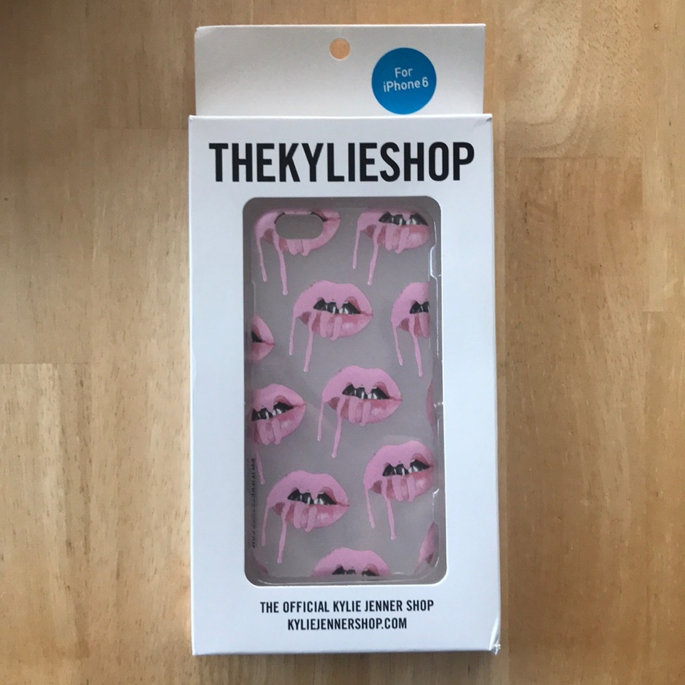 The Kylie Shop Iphone 6 Phone case