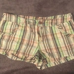 Plaid rue 21 shorts size 13/14