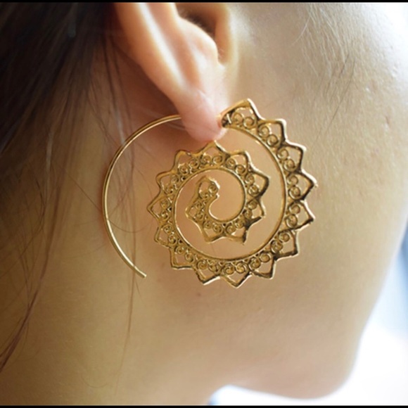 Boho looped earrings - Picture 2 of 7