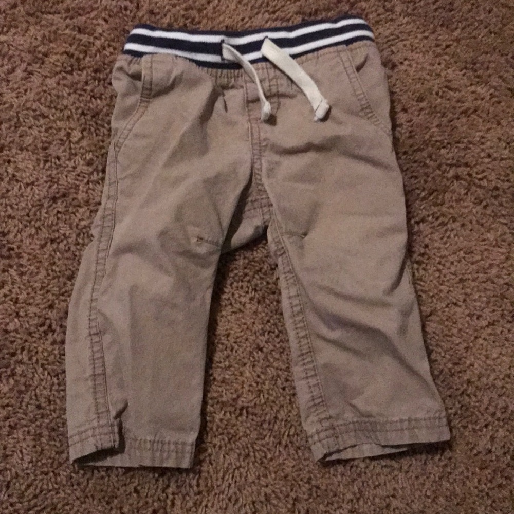 Carter’s 9 month khaki Pants with Draw String