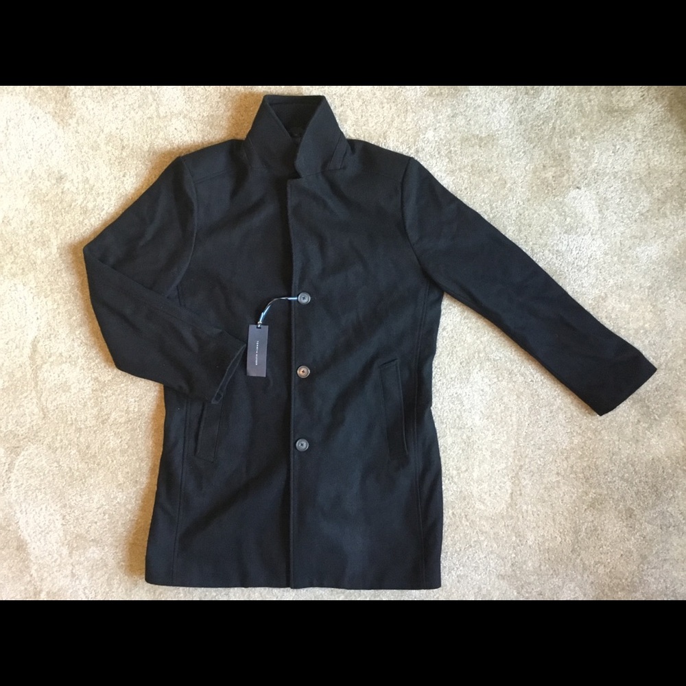 Brand New Tommy Hilfiger Overcoat, Men’s 40R