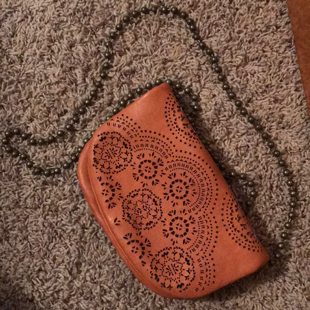 Cross-over bag