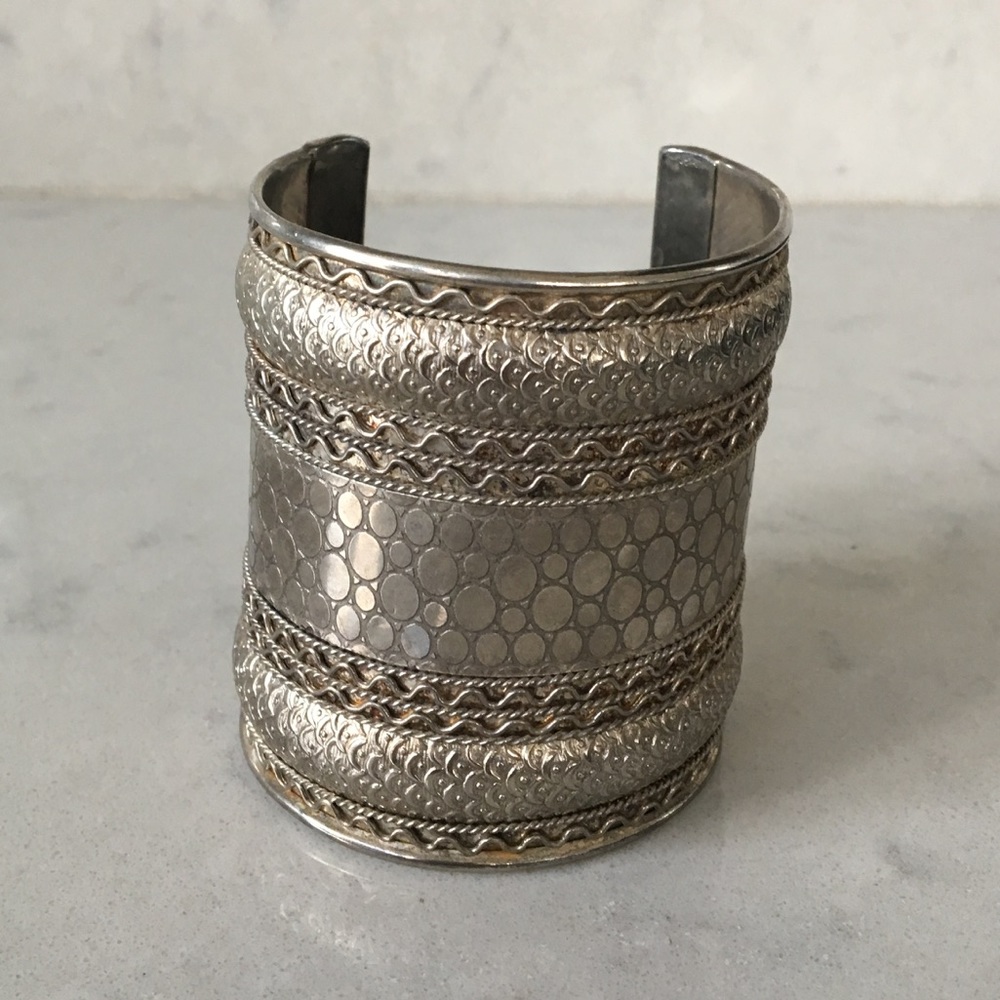 VINTAGE Silver Armor Cuff