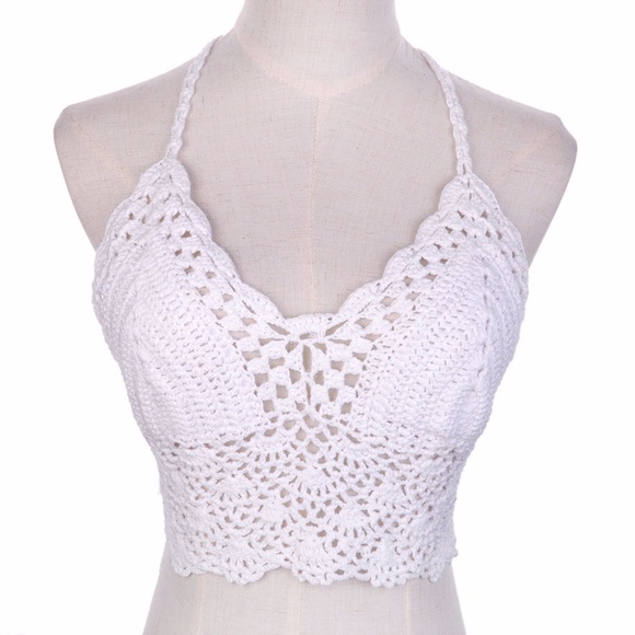 NWOT White Crochet Boho Halter Crop Top - Picture 4 of 5