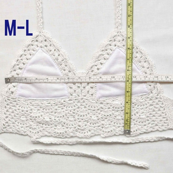 NWOT White Crochet Boho Halter Crop Top - Picture 5 of 5