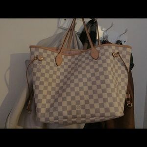 Louie Vuitton Tote