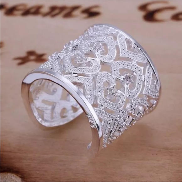 Jewelry - NWOT Silver Baroque Heart Statement Band Ring Cuff