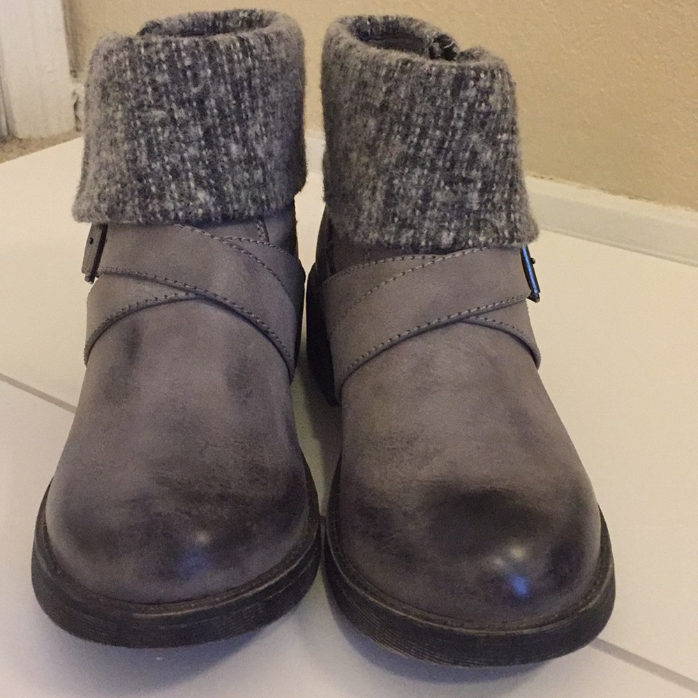Adorable Gray and Black Sweater Boots with Buckles