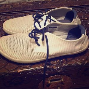 Men's Vivobarefoot mesh shoe