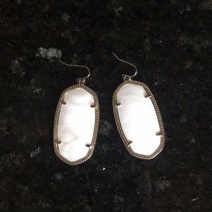 Kendra Scott Elle Gold Earrings in White
