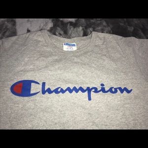 Champion t-shirt