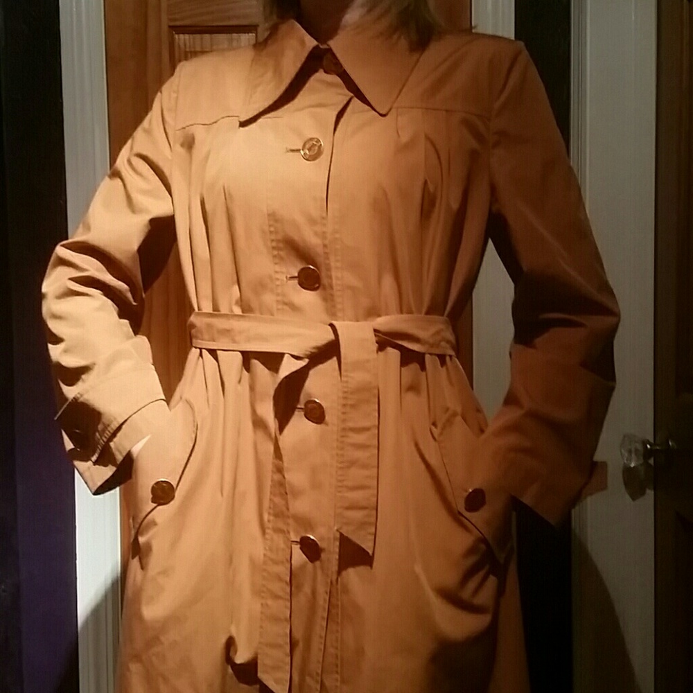 GUCCI 🔸🔶🔸 VintageTrench Coat