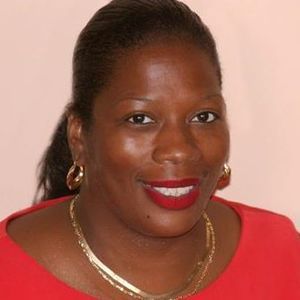 Meet your Posher, Lonnette