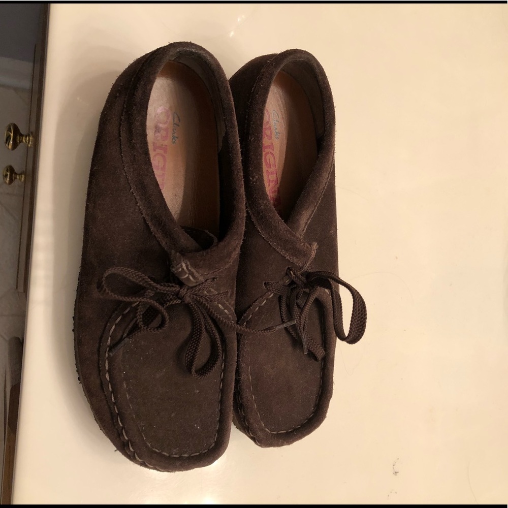 Clark’s Wallabees size 8