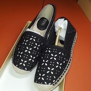 Michael kors darci slip on black canvas