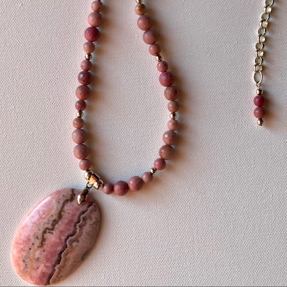 ⚜️Pink Lady ~ Pendant Necklace⚜️