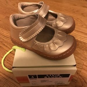 Livie & Luca Champagne Ruche Shoes - Size 4