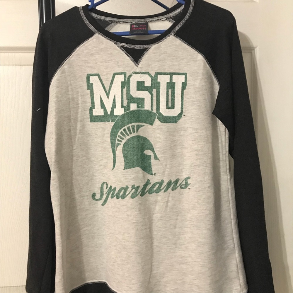 MSU sweatshirt