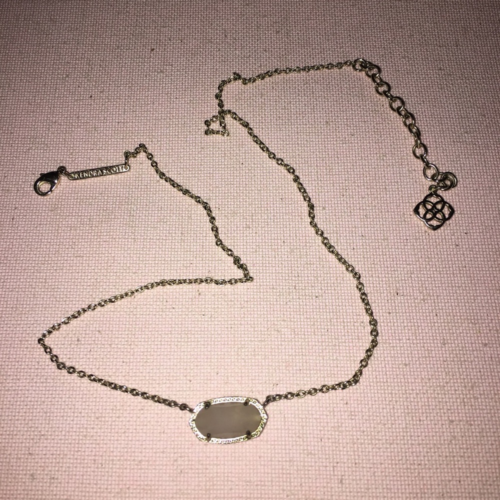 Kendra Scott Elisa Necklace in Rose Quartz