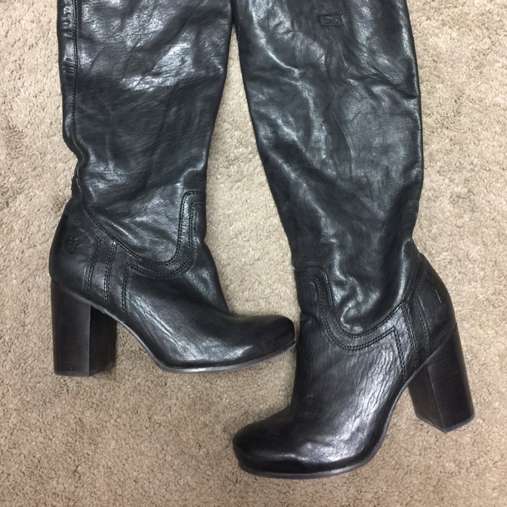 Knee high FRYE boots size 9